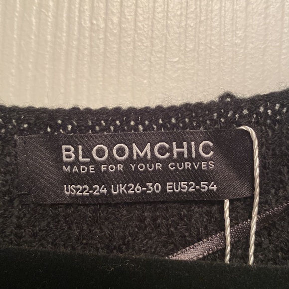 Brand New BloomChic Black Acrylic Sweater…size 22-24 - Picture 3 of 5